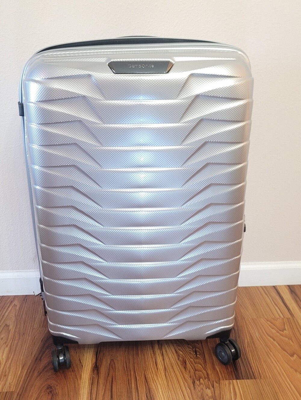 Samsonite Europe Hardshell Proxis Large Spinner Suitcase Silver Luggage